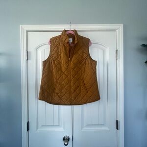 Old Navy Women's Quilted Mustard/Gold Vest